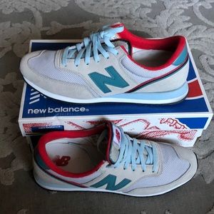 New Balance women’s sneakers